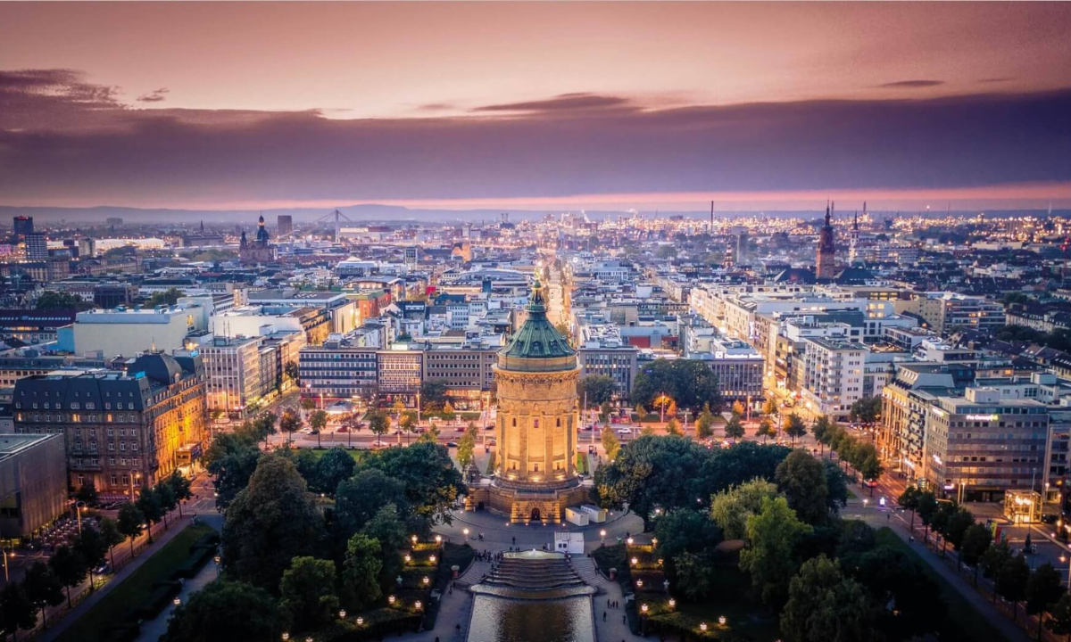 Weekly Wrap-Up: A 165MW Isobutane Heat Pump for Mannheim, Danfoss’ New CO2 EEV, Zero Zone’s Factory Expansion, and More